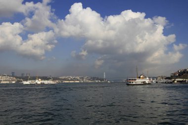 Boğaz Köprüsü ve Bakire Kulesi