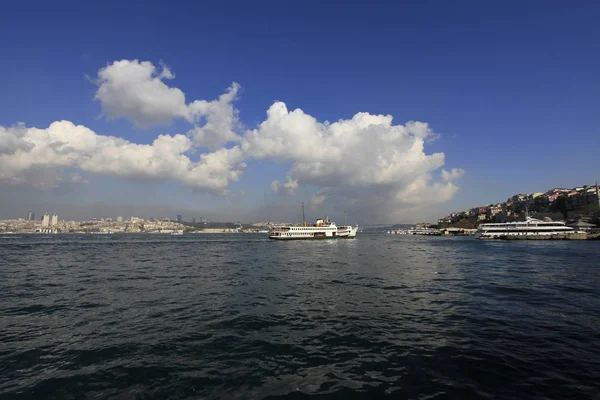 Bosphorus Bridge Maiden Tower — Stock Photo, Image