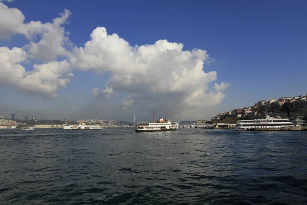 Bosphorus Bridge Maiden Tower — Stock Photo, Image