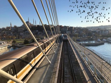 Golden Horn Metro Köprüsü