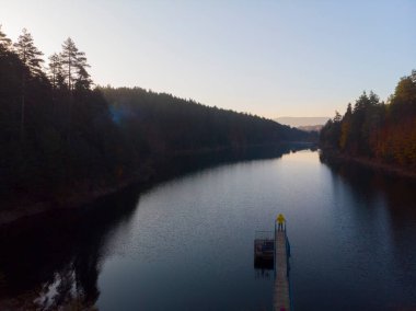 Bozcaarmut havuz manzaralı / Bilecik - Türkiye