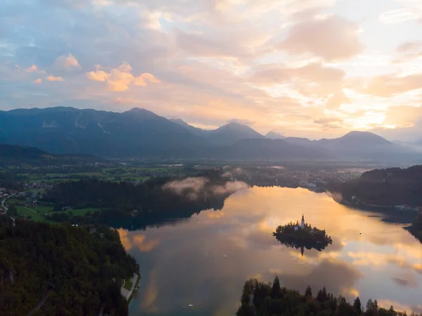 Bled Slovenya Yukarıdan Bled Blejsko Gölü Nün Gökyüzü Panoramik Görünümü — Stok fotoğraf