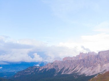 İtalya Dolomites moutnain - Passo di Giau South Tyrol içinde.