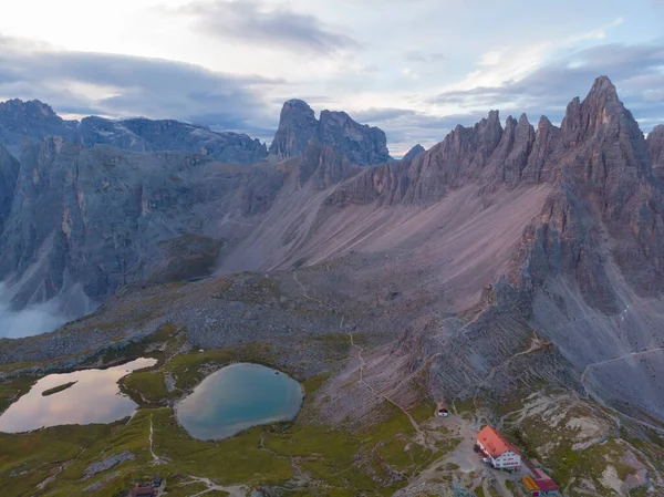 Rifugio Auronzo Chiesetta Degli Alpini Parque Nacional Tre Cime Lavaredo —  Fotos de Stock