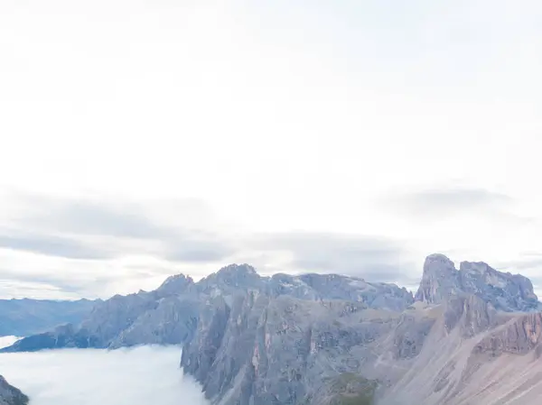 Rifugio Auronzo Chiesetta Degli Alpini Tre Cime Lavaredo Nemzeti Parkban — Stock Fotó