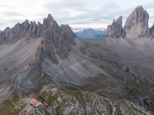 Rifugio Auronzo Chiesetta Degli Alpini Nel Parco Nazionale Delle Tre — Foto Stock