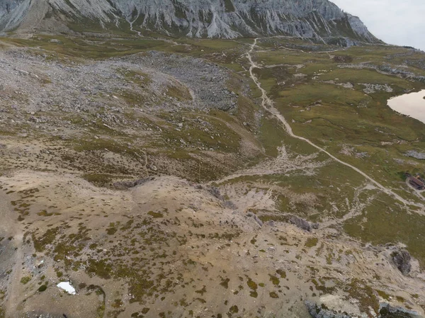 Rifugio Auronzo Chiesetta Degli Alpini National Park Tre Cime Lavaredo — стокове фото