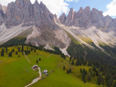 Rifugio Odle Geisler Bağışı