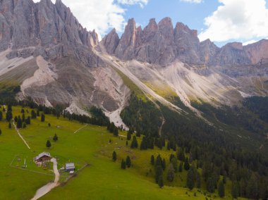 Rifugio Odle Geisler Bağışı
