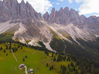Rifugio Odle Geisler Bağışı