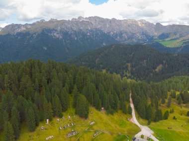 Rifugio Odle Geisler Bağışı