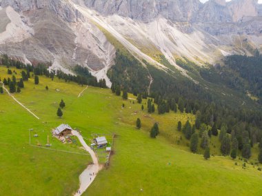 Rifugio Odle Geisler Bağışı