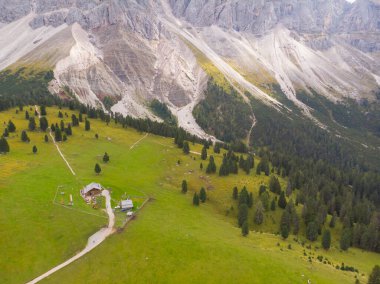 Rifugio Odle Geisler Bağışı