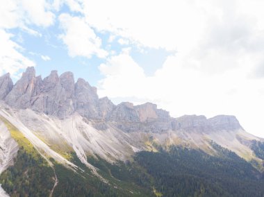 Rifugio Odle Geisler Bağışı