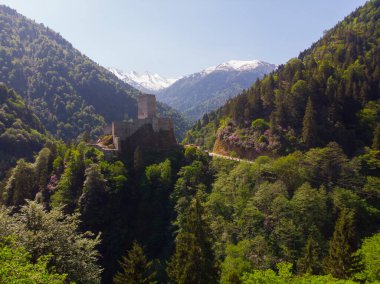 Zilkale hava görüntüsü ve ufuk çizgisi / Türkiye 