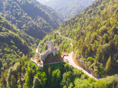 Zilkale hava görüntüsü ve ufuk çizgisi / Türkiye 