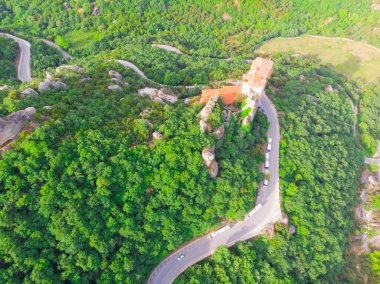 Meteora, Yunanistan. eski şehir hava manzarası