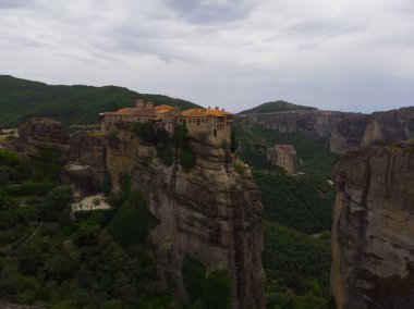 Meteora, Yunanistan. eski şehir hava manzarası