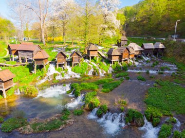Jajce kasabası ve Pliva Şelalesi, Bosna-Hersek.