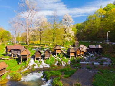 Jajce kasabası ve Pliva Şelalesi, Bosna-Hersek.