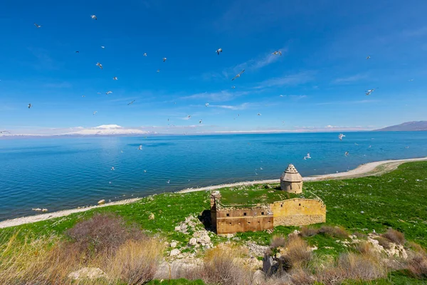 Carpanak Sland Suphan Berg Van Turkije — Stockfoto