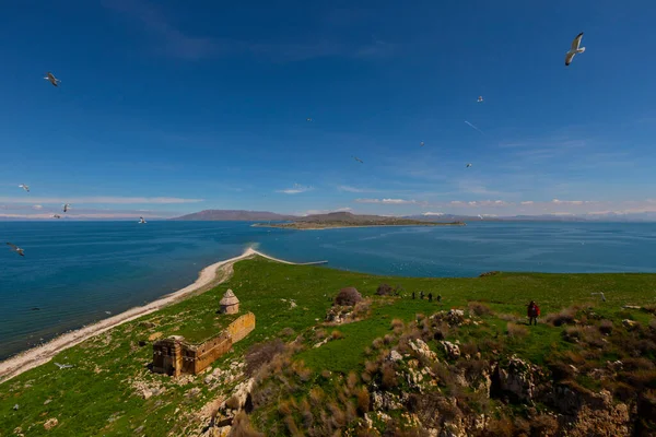 Carpanak Sland Suphan Mountain Van Turquie — Photo