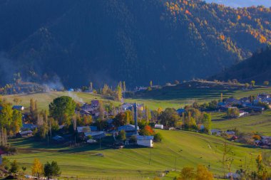  Nehirler, göller, ormanlar ve sonbahar, Türkiye 'nin en güzel şehirleri ,