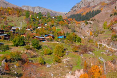  Nehirler, göller, ormanlar ve sonbahar, Türkiye 'nin en güzel şehirleri ,