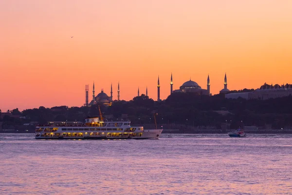 Istambul Cidade Pôr Sol Mais Belas Vistastorre Donzela Nova Mesquita — Fotografia de Stock