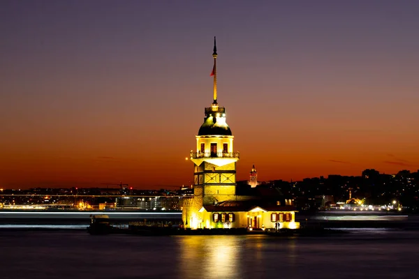 Istanbul Stad Och Solnedgång Vackraste Utsiktjungfrutornet Nya Moskén Blå Moskén — Stockfoto