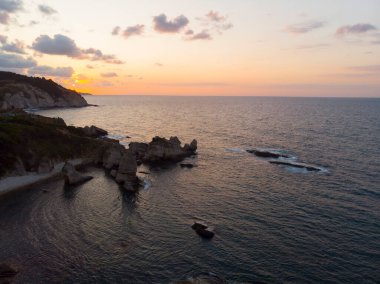Uzun pozlama tekniği ve İstanbul Deniz Kenarı ve Agva Sahili, şehirden uzak gece kamp alanı.