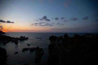 Uzun pozlama tekniği ve İstanbul Deniz Kenarı ve Agva Sahili, şehirden uzak gece kamp alanı.