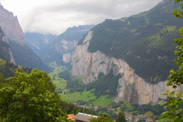 Famous Lauterbrunnen Valley Gorgeous Waterfall Swiss Alps Background Berner Oberland — Stock Photo, Image