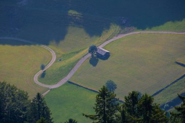 İsviçre 'deki Ebenalp dağının eteklerindeki Aescher-Wildkirchli misafirhanesi Miroslav Liska' nın bir fotoğrafı..