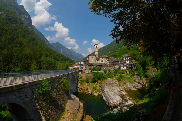 Lavertezzo Valle Verzasca Alpes Suisses Suisse — Photo