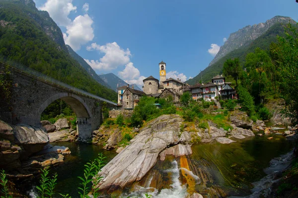 Lavertezzo Valle Verzasca Alpes Suisses Suisse — Photo