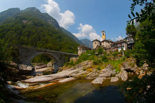 Lavertezzo Valle Verzasca Alpes Suisses Suisse — Photo