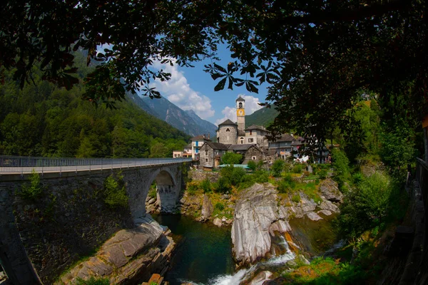 Village Lavertezzo Valle Verzasca Tessin Suisse — Photo