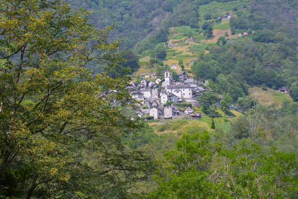 スイスの美しい山の峠 グリムセルパス フルカパス — ストック写真