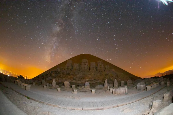 Senderos Estelares Estatuas Parque Nacional Montaña Nemrut Kahta Adiyaman Turquía —  Fotos de Stock