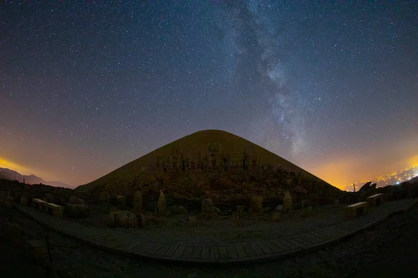 Stjärnspår Statyer Nemrut Mountain National Park Kahta Adiyaman Turkiet — Stockfoto