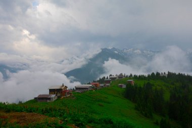 Pokut Platosu Rize Camlihemsin, Pokut Platosu Karadeniz ve Türkiye. Rize, Türkiye.