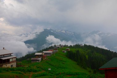 Pokut Platosu Rize Camlihemsin, Pokut Platosu Karadeniz ve Türkiye. Rize, Türkiye.