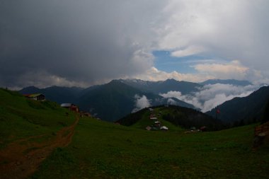 Pokut Platosu Rize Camlihemsin, Pokut Platosu Karadeniz ve Türkiye. Rize, Türkiye.