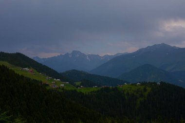 Pokut Platosu Rize Camlihemsin, Pokut Platosu Karadeniz ve Türkiye. Rize, Türkiye.