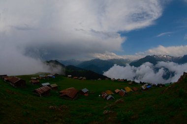 Kackar dağları ve sal yaylaları, chaletler