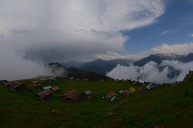 Kackar dağları ve sal yaylaları, chaletler