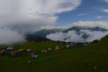 Kackar dağları ve sal yaylaları, chaletler