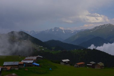 Kackar dağları ve sal yaylaları, chaletler