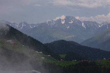 Kackar dağları ve sal yaylaları, chaletler